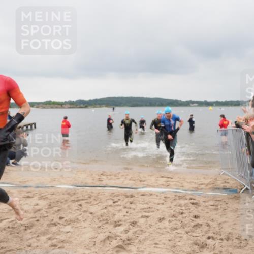 23.06.2024 - Viking Triathlon MichiJ http://msf.ph/oto/6342802 23.06.2024 10:26:38 Schwimmen 3, 4, 10, 30, 293, 350, 465 meine-sportfotos.de