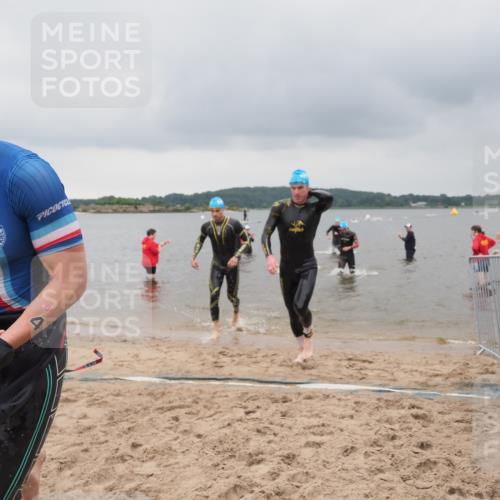 23.06.2024 - Viking Triathlon MichiJ http://msf.ph/oto/6342805 23.06.2024 10:26:40 Schwimmen 3, 4, 10, 30, 293, 350 meine-sportfotos.de