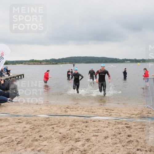 23.06.2024 - Viking Triathlon MichiJ http://msf.ph/oto/6342818 23.06.2024 10:26:44 Schwimmen 10, 30, 350 meine-sportfotos.de