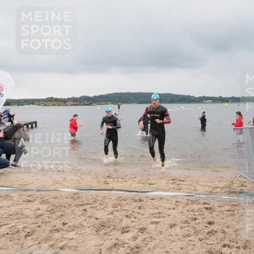 23.06.2024 - Viking Triathlon MichiJ http://msf.ph/oto/6342821 23.06.2024 10:26:45 Schwimmen 10, 30, 350 meine-sportfotos.de