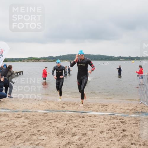 23.06.2024 - Viking Triathlon MichiJ http://msf.ph/oto/6342823 23.06.2024 10:26:45 Schwimmen 10, 30, 350 meine-sportfotos.de