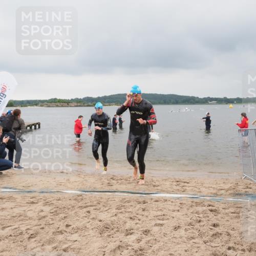 23.06.2024 - Viking Triathlon MichiJ http://msf.ph/oto/6342825 23.06.2024 10:26:45 Schwimmen 10, 30, 350 meine-sportfotos.de