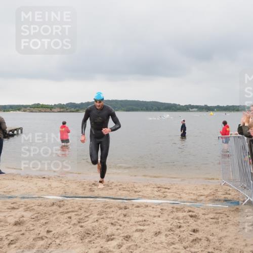 23.06.2024 - Viking Triathlon MichiJ http://msf.ph/oto/6342838 23.06.2024 10:26:50 Schwimmen 30 meine-sportfotos.de