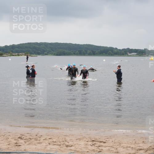 23.06.2024 - Viking Triathlon MichiJ http://msf.ph/oto/6342846 23.06.2024 10:27:29 Schwimmen 22, 487 meine-sportfotos.de