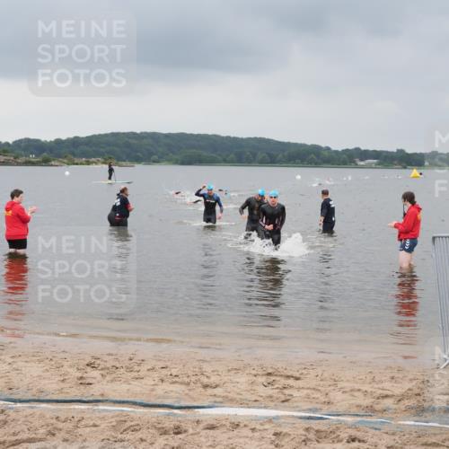 23.06.2024 - Viking Triathlon MichiJ http://msf.ph/oto/6342856 23.06.2024 10:27:33 Schwimmen 22, 487, 546 meine-sportfotos.de