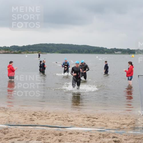23.06.2024 - Viking Triathlon MichiJ http://msf.ph/oto/6342861 23.06.2024 10:27:35 Schwimmen 22, 487, 546 meine-sportfotos.de