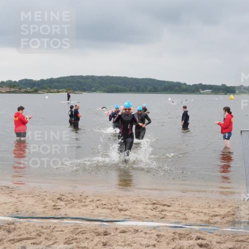 23.06.2024 - Viking Triathlon MichiJ http://msf.ph/oto/6342864 23.06.2024 10:27:36 Schwimmen 22, 487, 546 meine-sportfotos.de