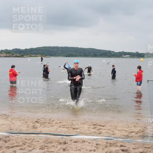 23.06.2024 - Viking Triathlon MichiJ http://msf.ph/oto/6342867 23.06.2024 10:27:37 Schwimmen 22, 487, 546 meine-sportfotos.de