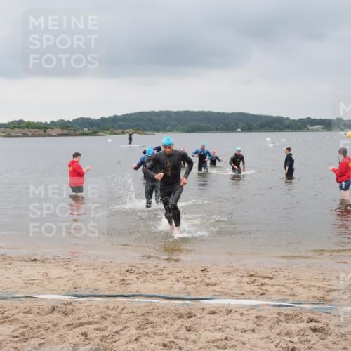 23.06.2024 - Viking Triathlon MichiJ http://msf.ph/oto/6342878 23.06.2024 10:27:40 Schwimmen 22, 158, 377, 487, 546 meine-sportfotos.de
