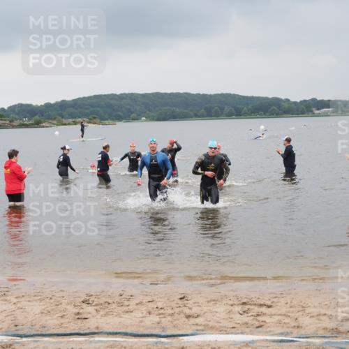 23.06.2024 - Viking Triathlon MichiJ http://msf.ph/oto/6342889 23.06.2024 10:27:47 Schwimmen 158, 377, 616, 620, 638 meine-sportfotos.de