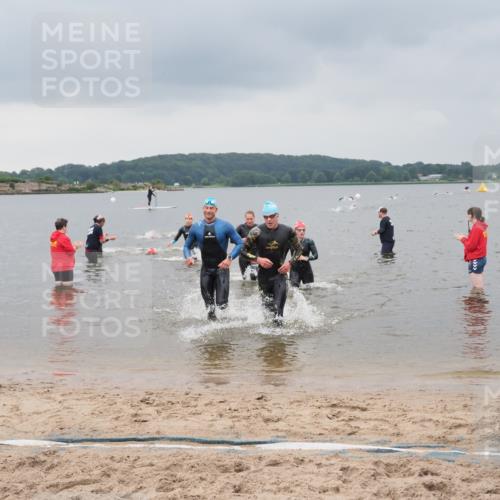 23.06.2024 - Viking Triathlon MichiJ http://msf.ph/oto/6342897 23.06.2024 10:27:49 Schwimmen 158, 377, 616, 620, 624, 638 meine-sportfotos.de