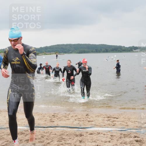 23.06.2024 - Viking Triathlon MichiJ http://msf.ph/oto/6342911 23.06.2024 10:27:52 Schwimmen 108, 158, 377, 616, 620, 624, 638 meine-sportfotos.de