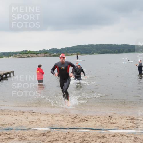 23.06.2024 - Viking Triathlon MichiJ http://msf.ph/oto/6342936 23.06.2024 10:28:00 Schwimmen 108, 494, 616, 624, 661 meine-sportfotos.de