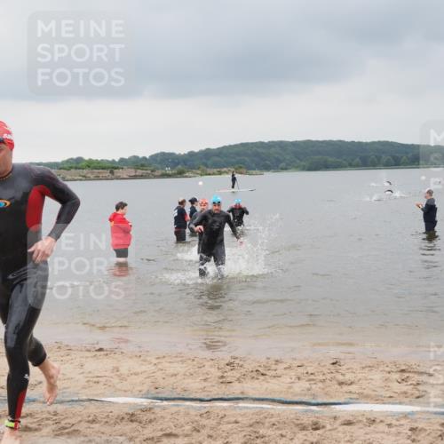 23.06.2024 - Viking Triathlon MichiJ http://msf.ph/oto/6342943 23.06.2024 10:28:01 Schwimmen 108, 494, 624, 661 meine-sportfotos.de