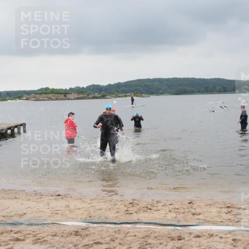 23.06.2024 - Viking Triathlon MichiJ http://msf.ph/oto/6342946 23.06.2024 10:28:02 Schwimmen 108, 494, 624, 661 meine-sportfotos.de