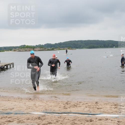 23.06.2024 - Viking Triathlon MichiJ http://msf.ph/oto/6342949 23.06.2024 10:28:03 Schwimmen 108, 494, 624, 661 meine-sportfotos.de
