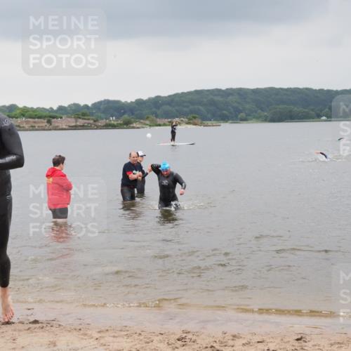 23.06.2024 - Viking Triathlon MichiJ http://msf.ph/oto/6342957 23.06.2024 10:28:06 Schwimmen 108, 494, 661 meine-sportfotos.de
