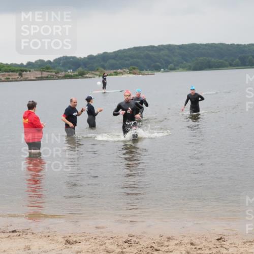 23.06.2024 - Viking Triathlon MichiJ http://msf.ph/oto/6343038 23.06.2024 10:28:58 Schwimmen 621 meine-sportfotos.de