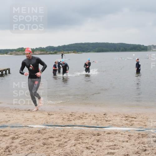 23.06.2024 - Viking Triathlon MichiJ http://msf.ph/oto/6343051 23.06.2024 10:29:03 Schwimmen 209, 438, 621 meine-sportfotos.de