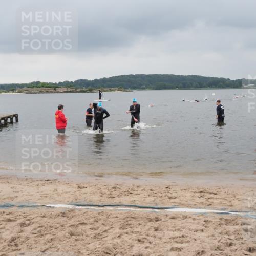 23.06.2024 - Viking Triathlon MichiJ http://msf.ph/oto/6343057 23.06.2024 10:29:05 Schwimmen 209, 438, 621 meine-sportfotos.de