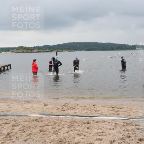 23.06.2024 - Viking Triathlon MichiJ http://msf.ph/oto/6343059 23.06.2024 10:29:05 Schwimmen 209, 438, 621 meine-sportfotos.de
