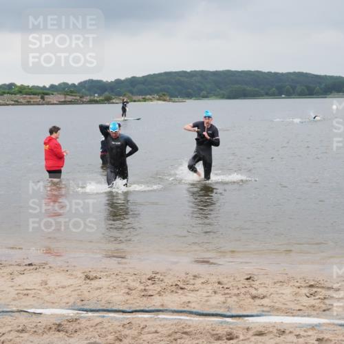 23.06.2024 - Viking Triathlon MichiJ http://msf.ph/oto/6343060 23.06.2024 10:29:07 Schwimmen 209, 438 meine-sportfotos.de