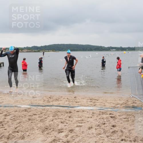 23.06.2024 - Viking Triathlon MichiJ http://msf.ph/oto/6343074 23.06.2024 10:29:11 Schwimmen 209, 438 meine-sportfotos.de