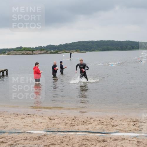 23.06.2024 - Viking Triathlon MichiJ http://msf.ph/oto/6343102 23.06.2024 10:29:28 Schwimmen 613 meine-sportfotos.de