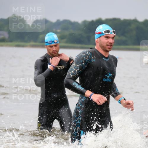 23.06.2024 - Viking Triathlon H.Heesch http://msf.ph/oto/6343112 23.06.2024 10:32:27 Schwimmen 198, 316, 336, 408, 485, 663 meine-sportfotos.de