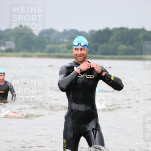 23.06.2024 - Viking Triathlon H.Heesch http://msf.ph/oto/6343119 23.06.2024 10:32:29 Schwimmen 198, 316, 336, 408, 485, 551, 663 meine-sportfotos.de