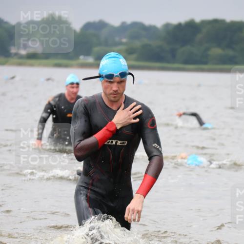 23.06.2024 - Viking Triathlon H.Heesch http://msf.ph/oto/6343121 23.06.2024 10:32:33 Schwimmen 198, 316, 336, 408, 485, 551 meine-sportfotos.de