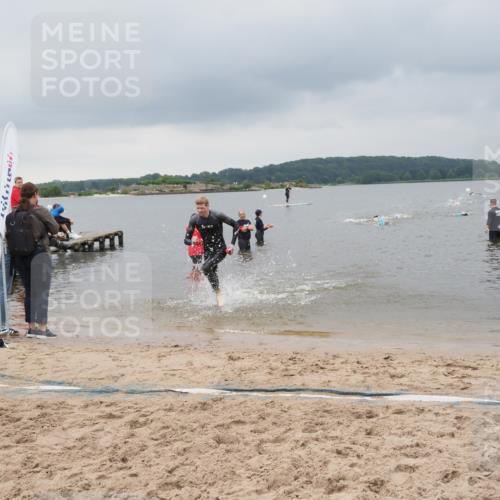 23.06.2024 - Viking Triathlon MichiJ http://msf.ph/oto/6343125 23.06.2024 10:29:31 Schwimmen 613 meine-sportfotos.de