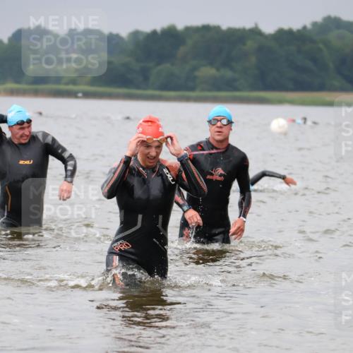 23.06.2024 - Viking Triathlon H.Heesch http://msf.ph/oto/6343135 23.06.2024 10:32:36 Schwimmen 198, 336, 408, 551, 654 meine-sportfotos.de