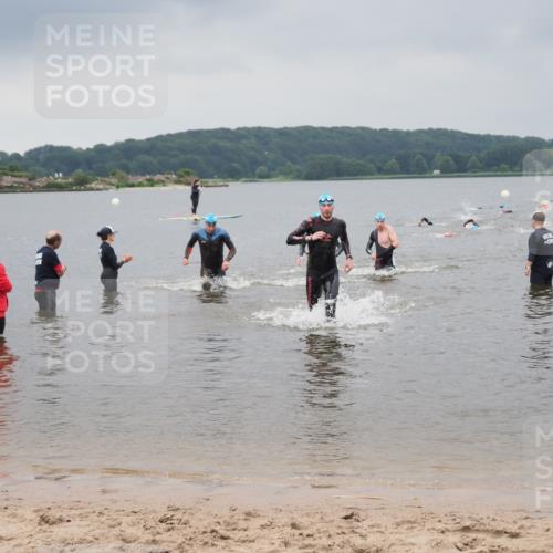 23.06.2024 - Viking Triathlon MichiJ http://msf.ph/oto/6343143 23.06.2024 10:29:41 Schwimmen 142, 246, 354, 483 meine-sportfotos.de