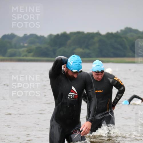 23.06.2024 - Viking Triathlon H.Heesch http://msf.ph/oto/6343147 23.06.2024 10:32:42 Schwimmen 5, 164, 261, 551, 654 meine-sportfotos.de