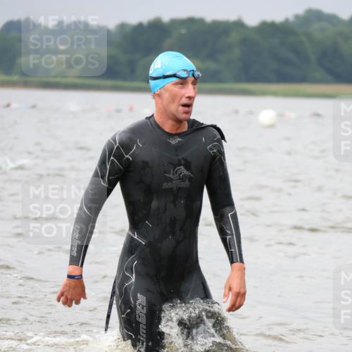 23.06.2024 - Viking Triathlon H.Heesch http://msf.ph/oto/6343166 23.06.2024 10:32:52 Schwimmen 5, 97, 99, 125, 164, 261 meine-sportfotos.de