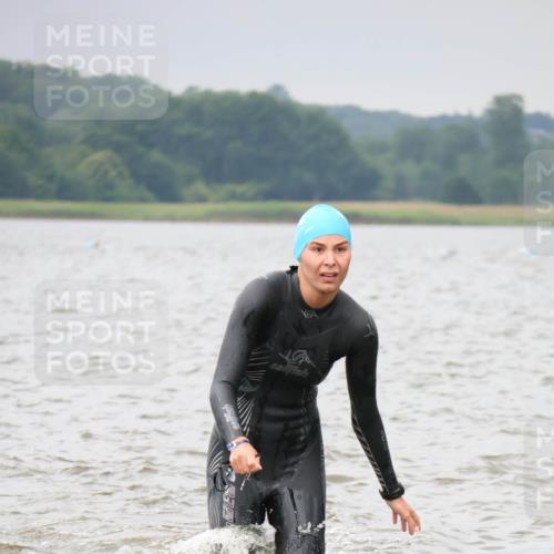 23.06.2024 - Viking Triathlon H.Heesch http://msf.ph/oto/6343181 23.06.2024 10:33:01 Schwimmen 13, 99, 125, 203 meine-sportfotos.de