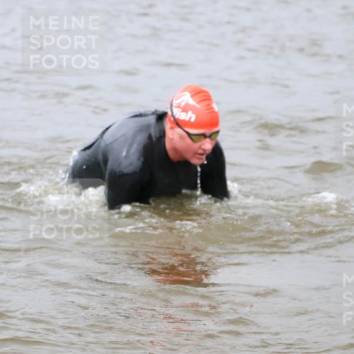 23.06.2024 - Viking Triathlon H.Heesch http://msf.ph/oto/6343187 23.06.2024 10:33:11 Schwimmen 13, 203, 626 meine-sportfotos.de