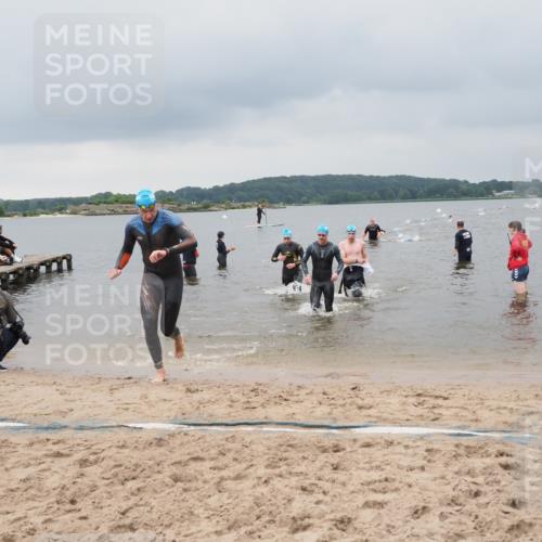 23.06.2024 - Viking Triathlon MichiJ http://msf.ph/oto/6343195 23.06.2024 10:29:49 Schwimmen 142, 233, 246, 354, 483 meine-sportfotos.de