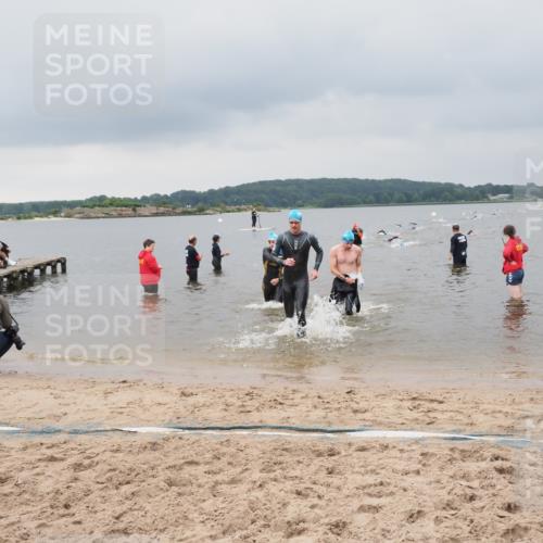 23.06.2024 - Viking Triathlon MichiJ http://msf.ph/oto/6343205 23.06.2024 10:29:50 Schwimmen 233, 246, 354, 483 meine-sportfotos.de