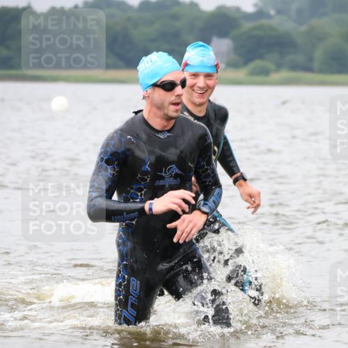23.06.2024 - Viking Triathlon H.Heesch http://msf.ph/oto/6343210 23.06.2024 10:33:22 Schwimmen 118, 183, 245, 259 meine-sportfotos.de