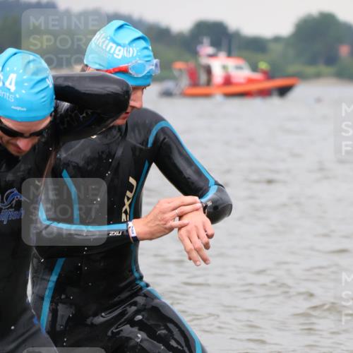 23.06.2024 - Viking Triathlon H.Heesch http://msf.ph/oto/6343219 23.06.2024 10:33:27 Schwimmen 118, 183, 245, 259 meine-sportfotos.de