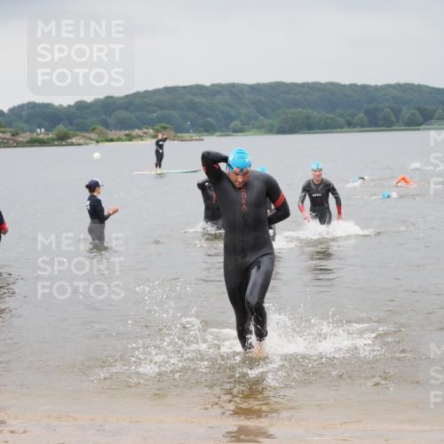 23.06.2024 - Viking Triathlon MichiJ http://msf.ph/oto/6343282 23.06.2024 10:30:11 Schwimmen 95, 178, 276, 498 meine-sportfotos.de