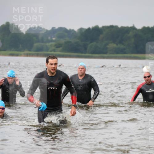 23.06.2024 - Viking Triathlon H.Heesch http://msf.ph/oto/6343290 23.06.2024 10:34:05 Schwimmen 160, 385, 605 meine-sportfotos.de