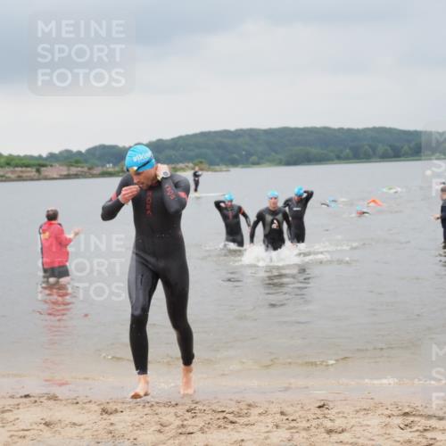 23.06.2024 - Viking Triathlon MichiJ http://msf.ph/oto/6343292 23.06.2024 10:30:13 Schwimmen 95, 178, 276, 498 meine-sportfotos.de