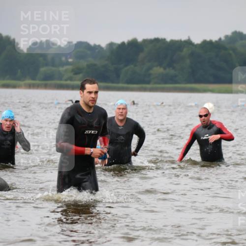 23.06.2024 - Viking Triathlon H.Heesch http://msf.ph/oto/6343293 23.06.2024 10:34:06 Schwimmen 160, 385, 605, 657 meine-sportfotos.de