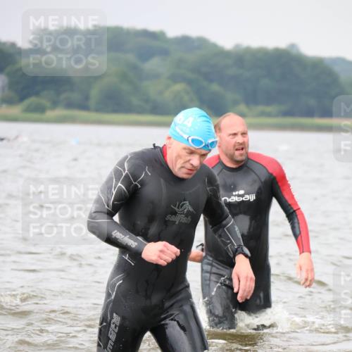 23.06.2024 - Viking Triathlon H.Heesch http://msf.ph/oto/6343314 23.06.2024 10:34:22 Schwimmen 12, 173, 386, 407, 477, 524, 534, 601 meine-sportfotos.de