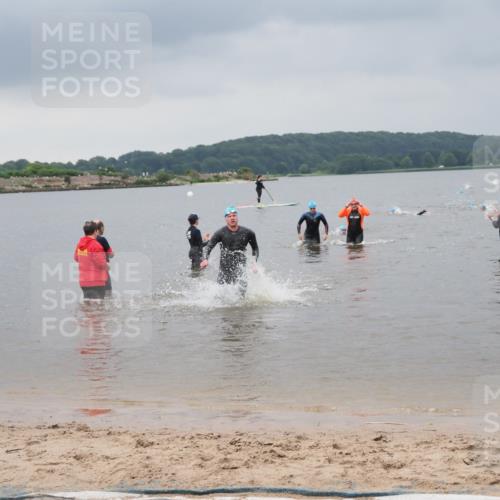 23.06.2024 - Viking Triathlon MichiJ http://msf.ph/oto/6343337 23.06.2024 10:30:26 Schwimmen 31 meine-sportfotos.de
