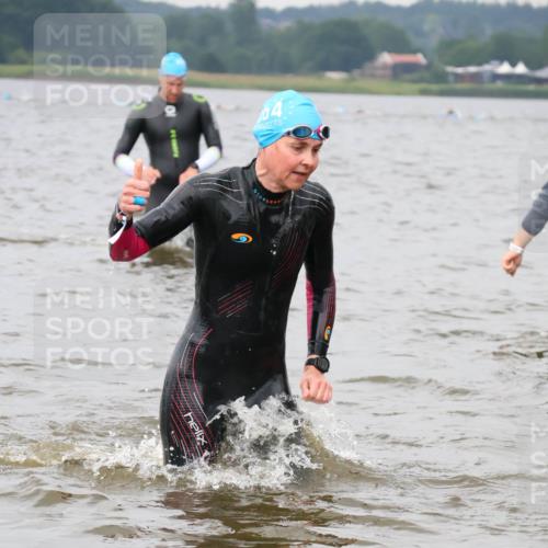 23.06.2024 - Viking Triathlon H.Heesch http://msf.ph/oto/6343350 23.06.2024 10:34:44 Schwimmen 58, 453, 470, 503 meine-sportfotos.de