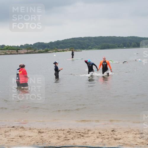 23.06.2024 - Viking Triathlon MichiJ http://msf.ph/oto/6343359 23.06.2024 10:30:30 Schwimmen 31, 324, 656 meine-sportfotos.de